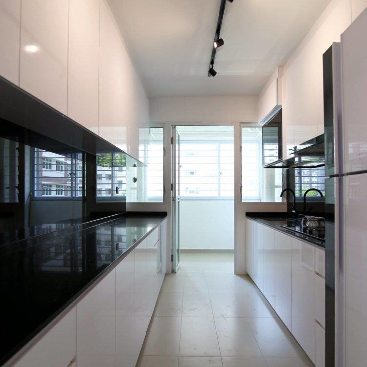 453C Bukit Batok West Ave 6 HDB 5 Room BTO Kitchen View 2